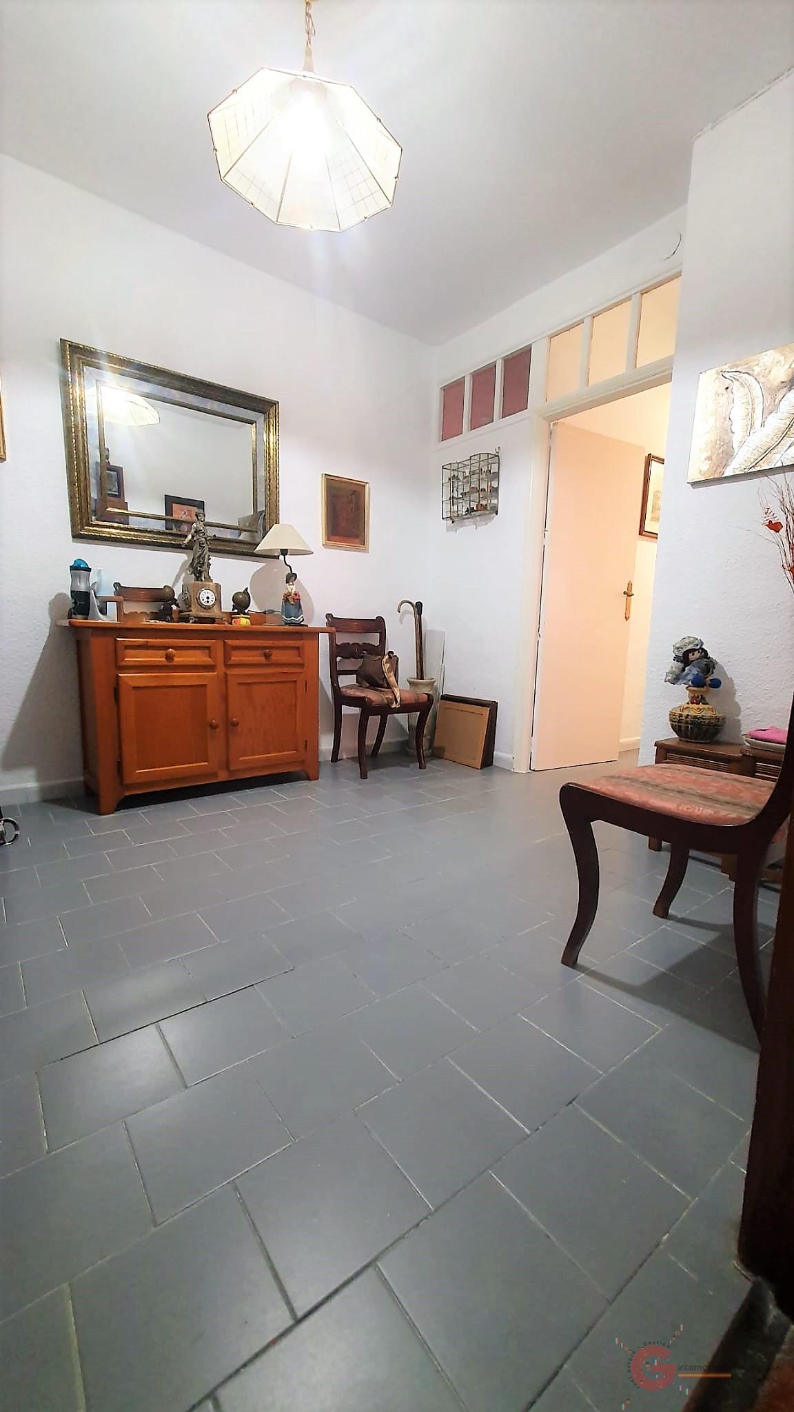 For sale of flat in Motril