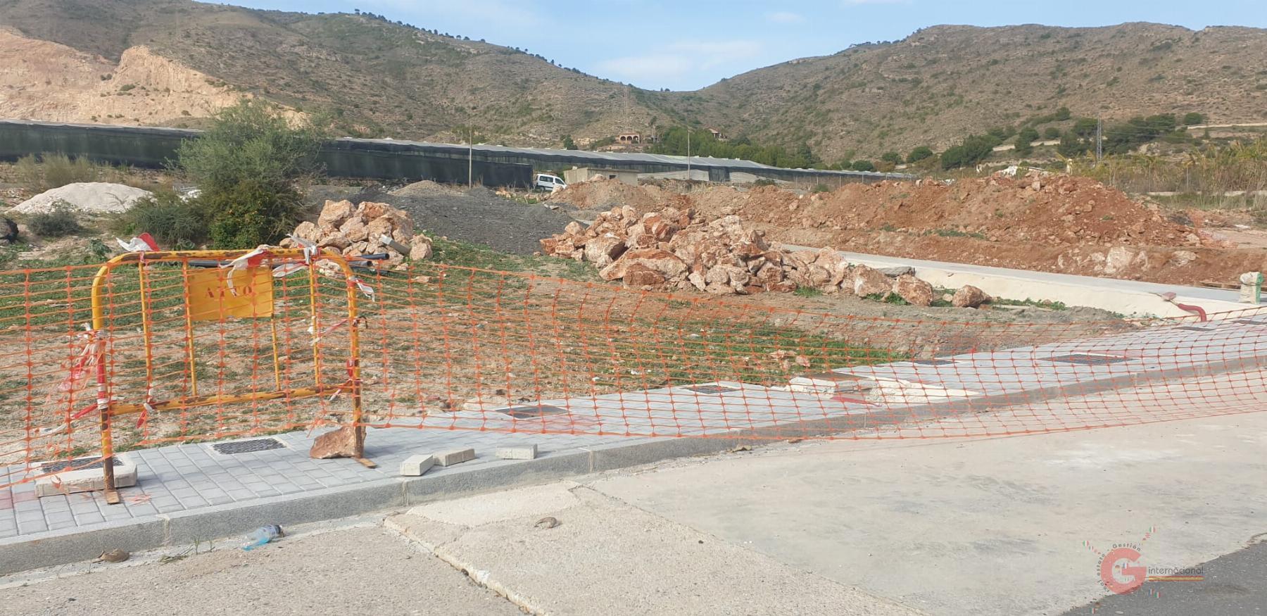 Vendita di terreno in Lobres