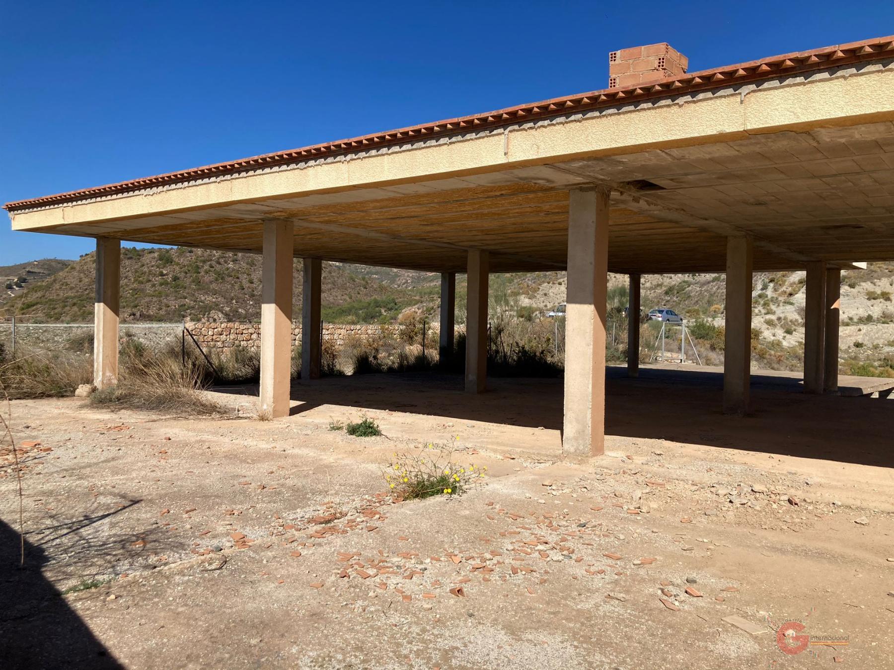 Venta de finca rústica en Molvízar