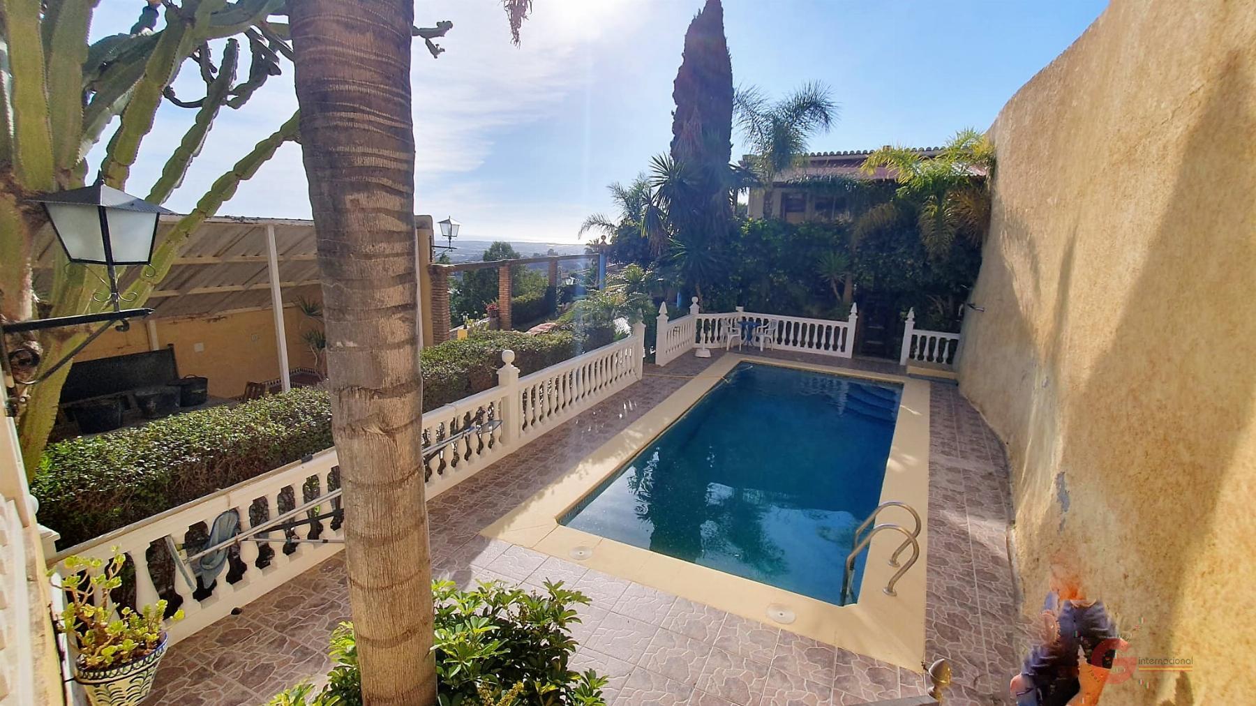 For sale of rural property in Motril