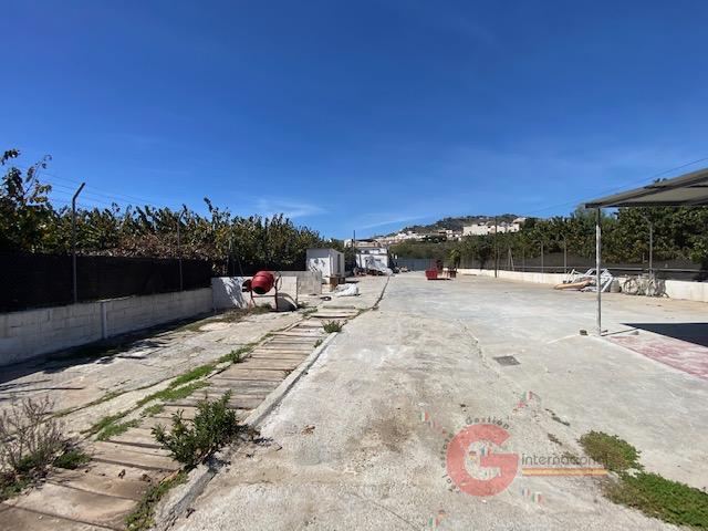 For sale of rural property in Almuñécar