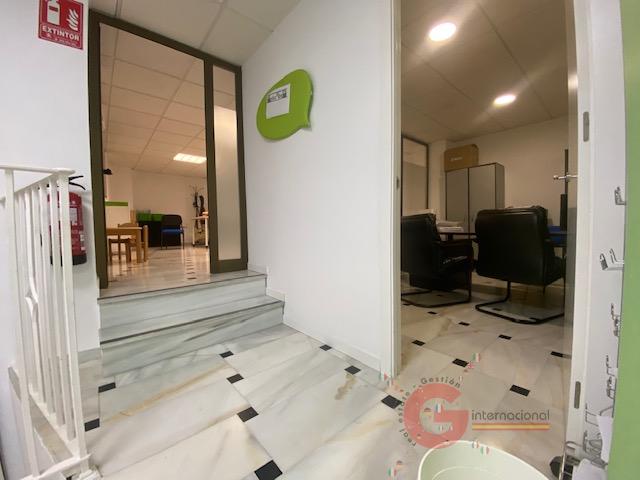 For sale of commercial in Almuñécar