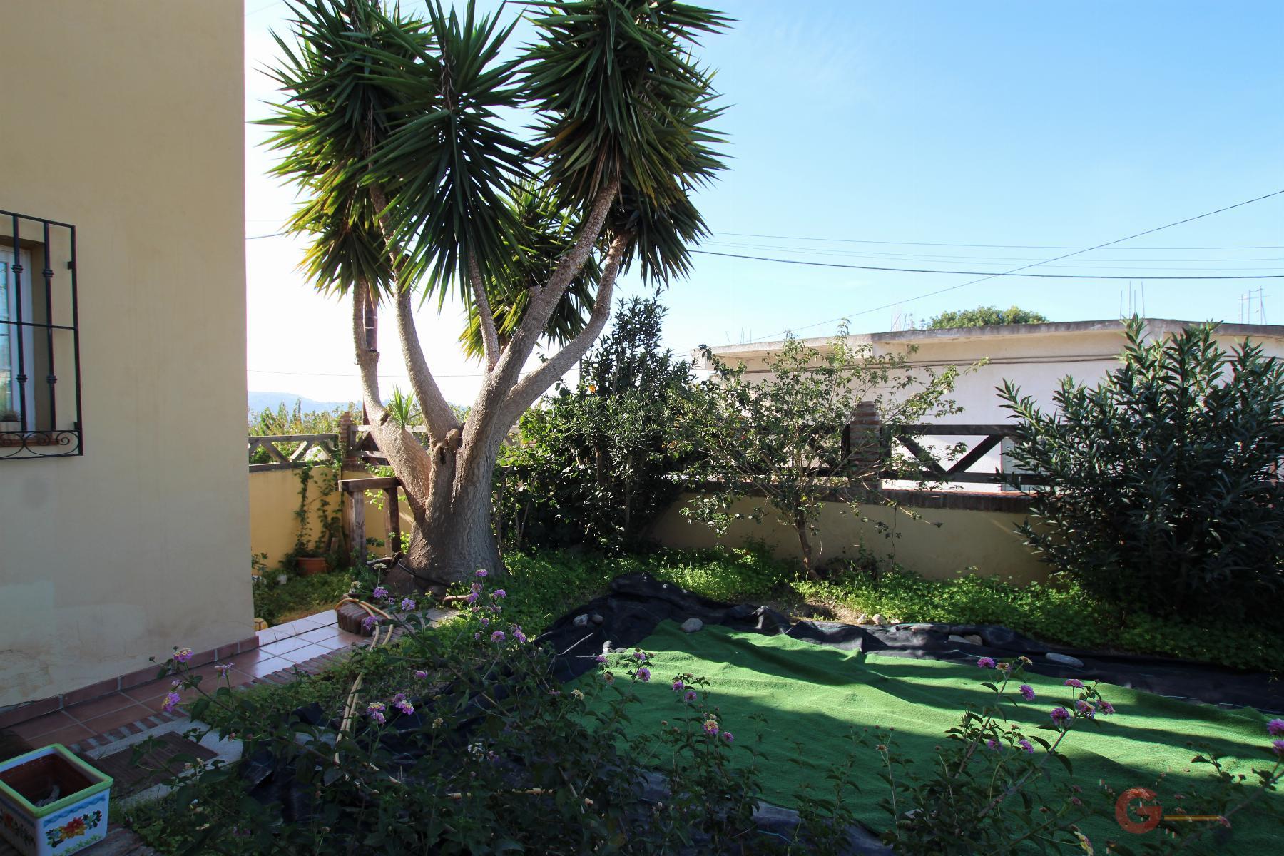 For sale of house in Lobres