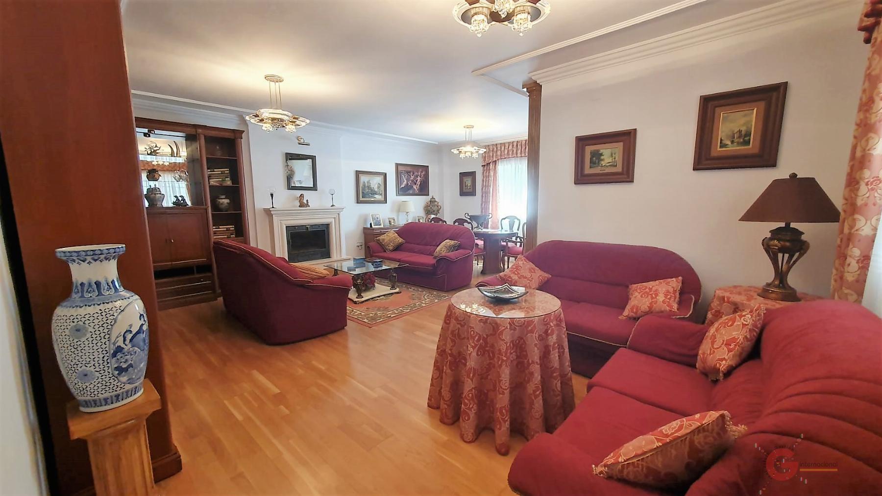 For sale of chalet in Vélez de Benaudalla