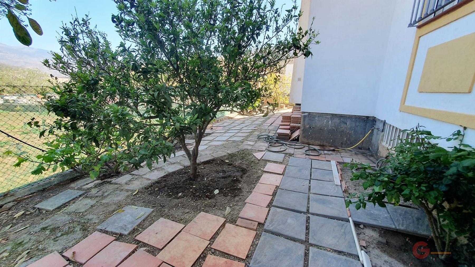 For sale of chalet in Vélez de Benaudalla