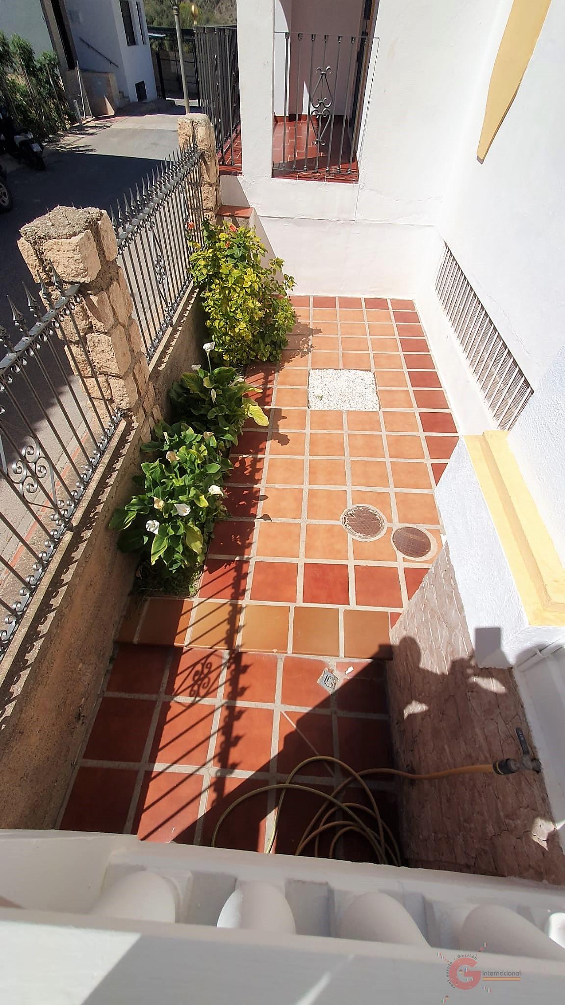 For sale of chalet in Vélez de Benaudalla
