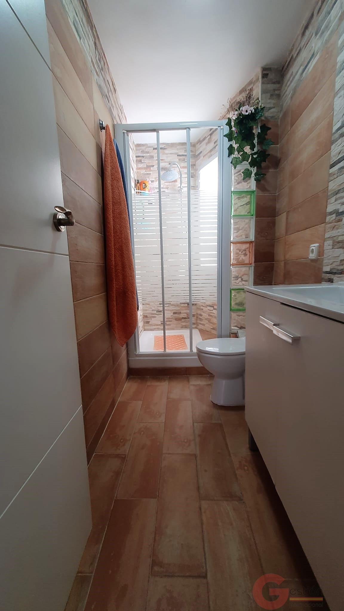 For sale of flat in Torrenueva