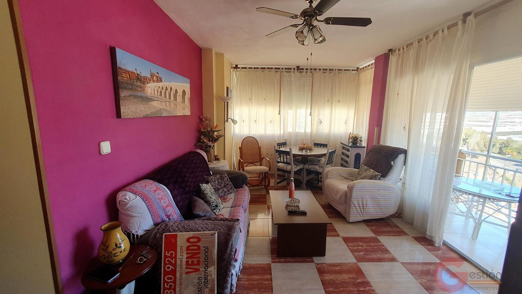 For sale of flat in Torrenueva