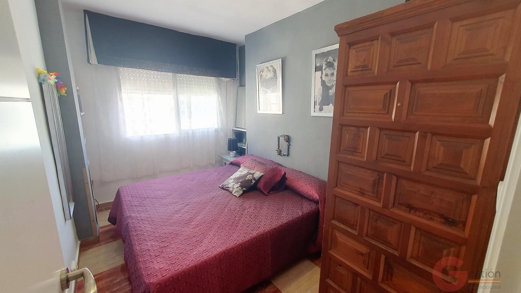 For sale of flat in Torrenueva