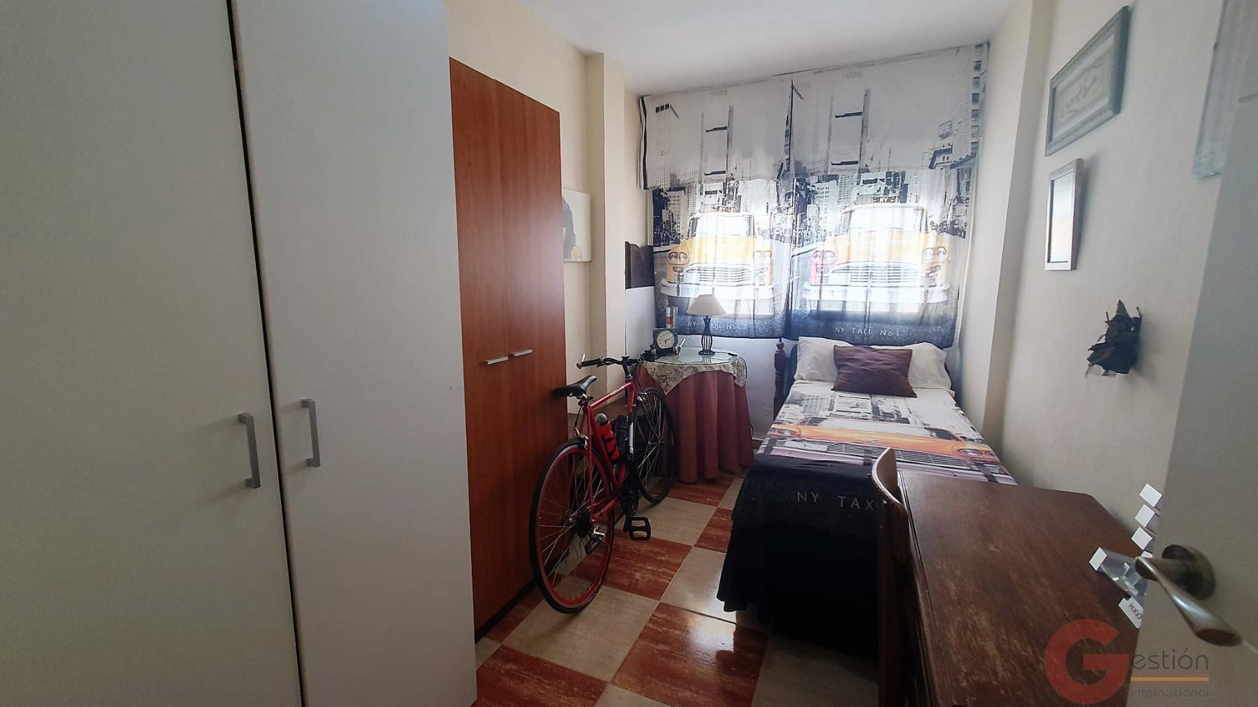 For sale of flat in Torrenueva