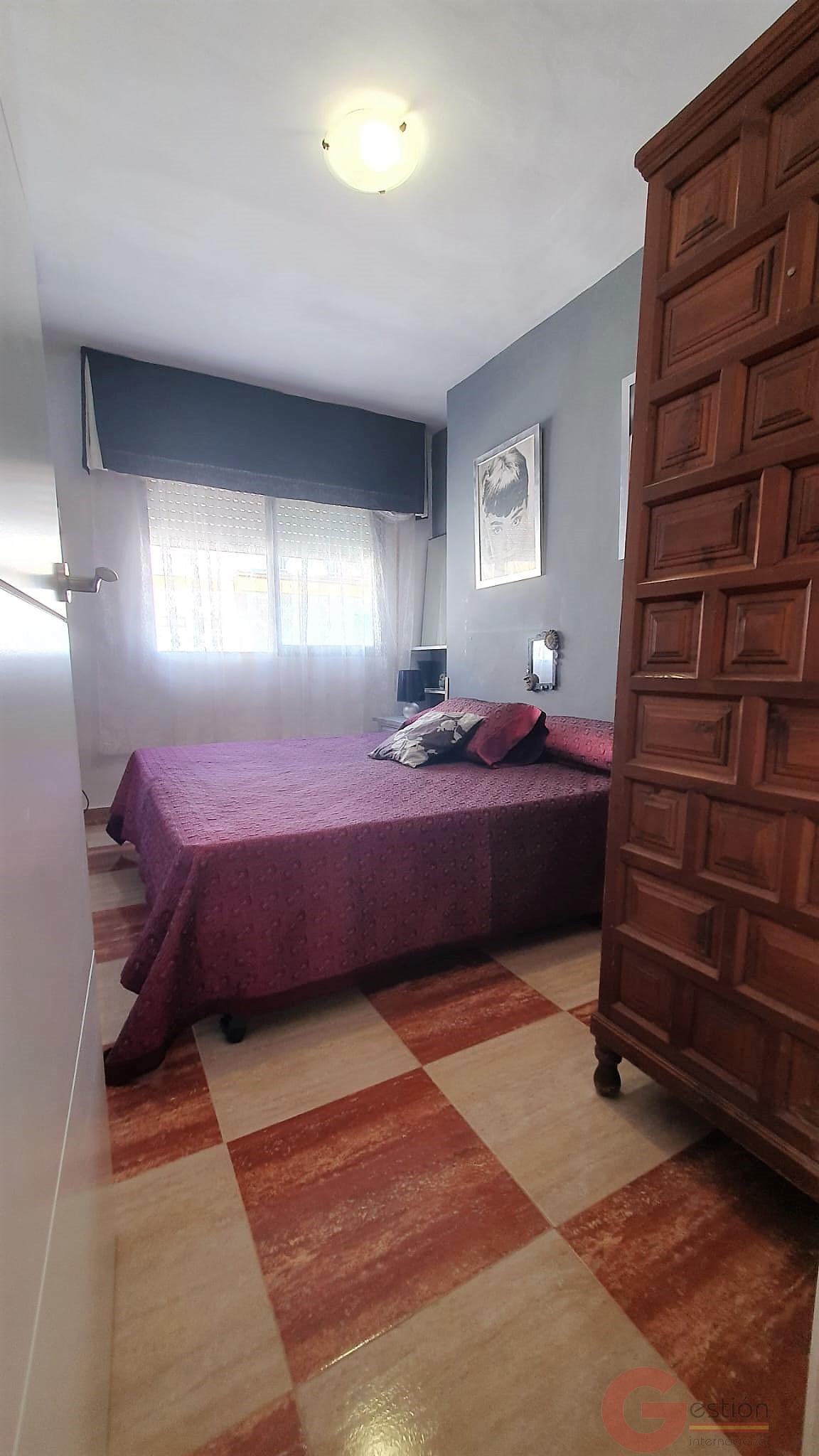 For sale of flat in Torrenueva