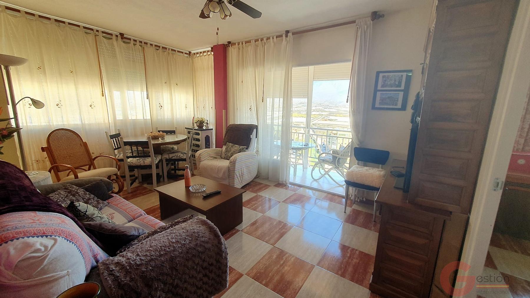 For sale of flat in Torrenueva