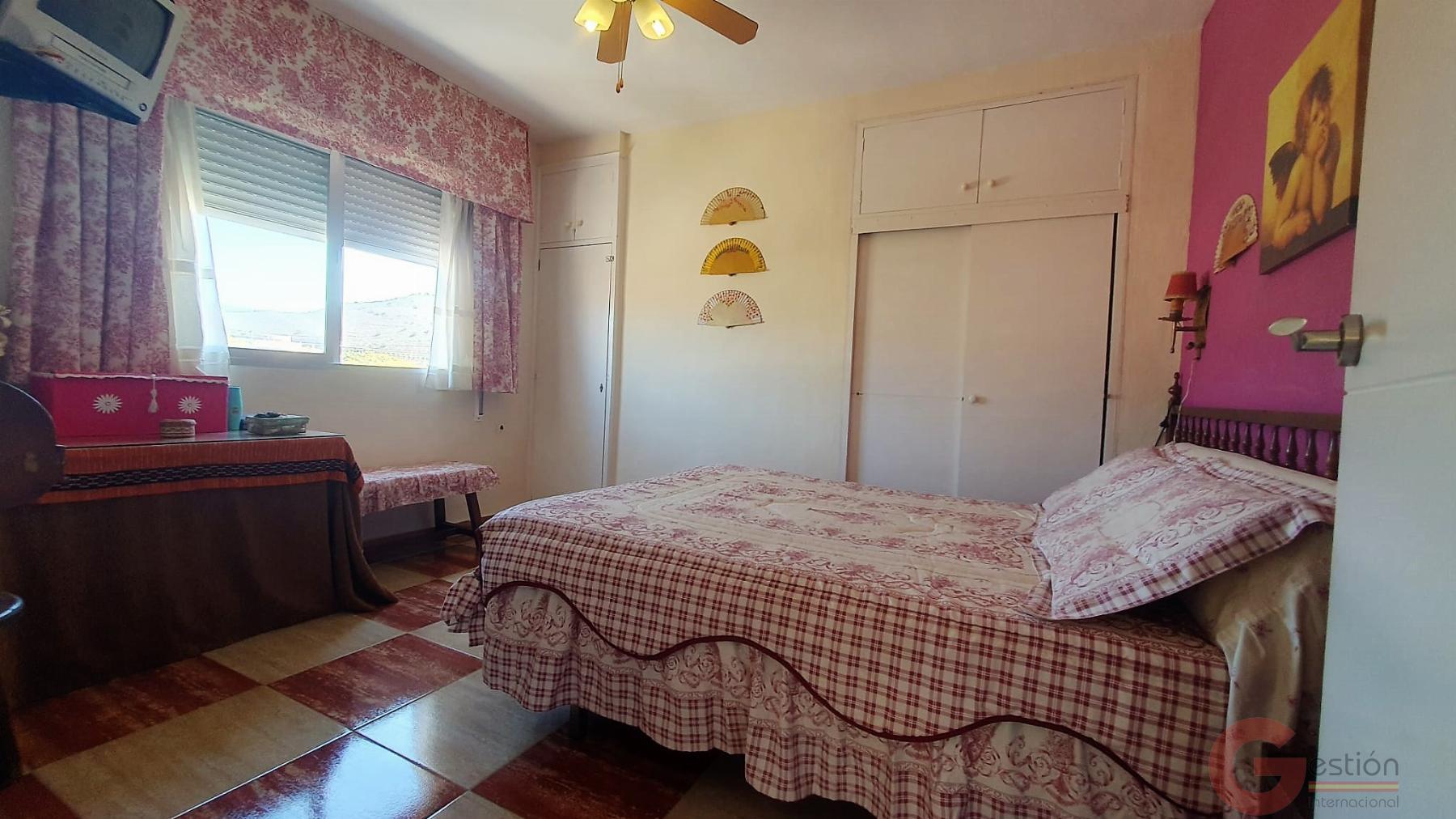 For sale of flat in Torrenueva