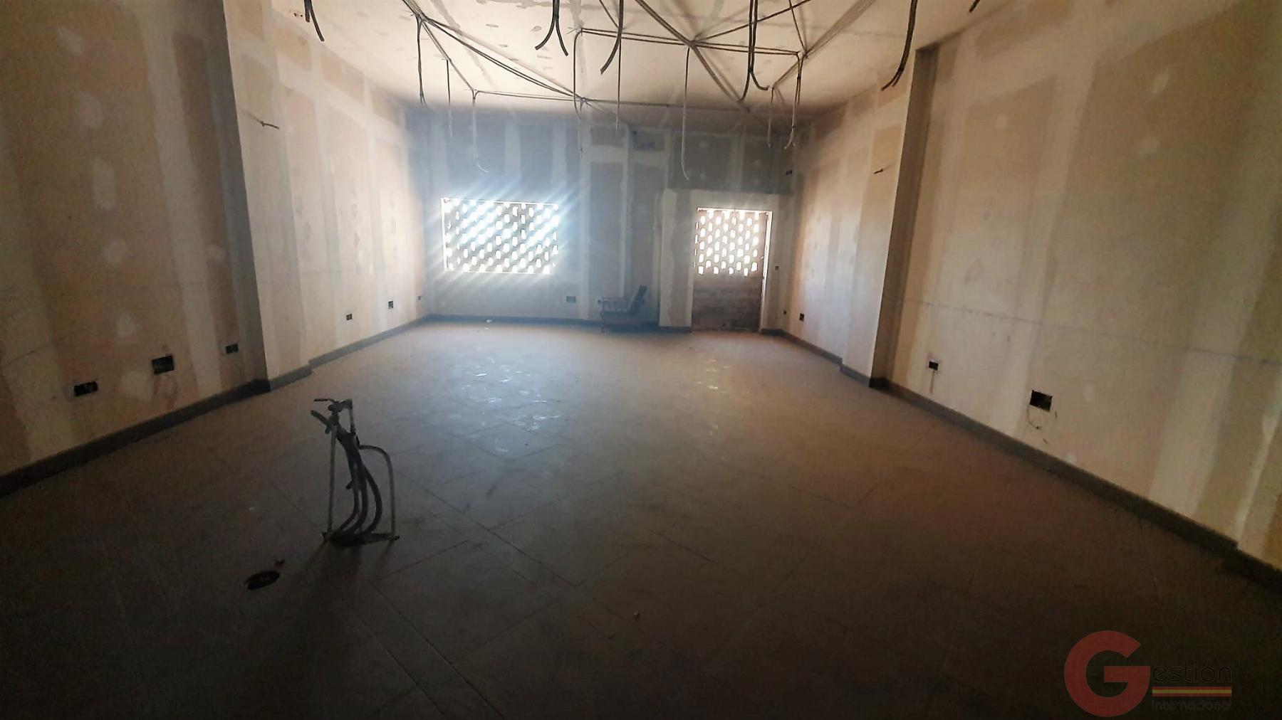 Venta de local en Motril Venta de local en Motril