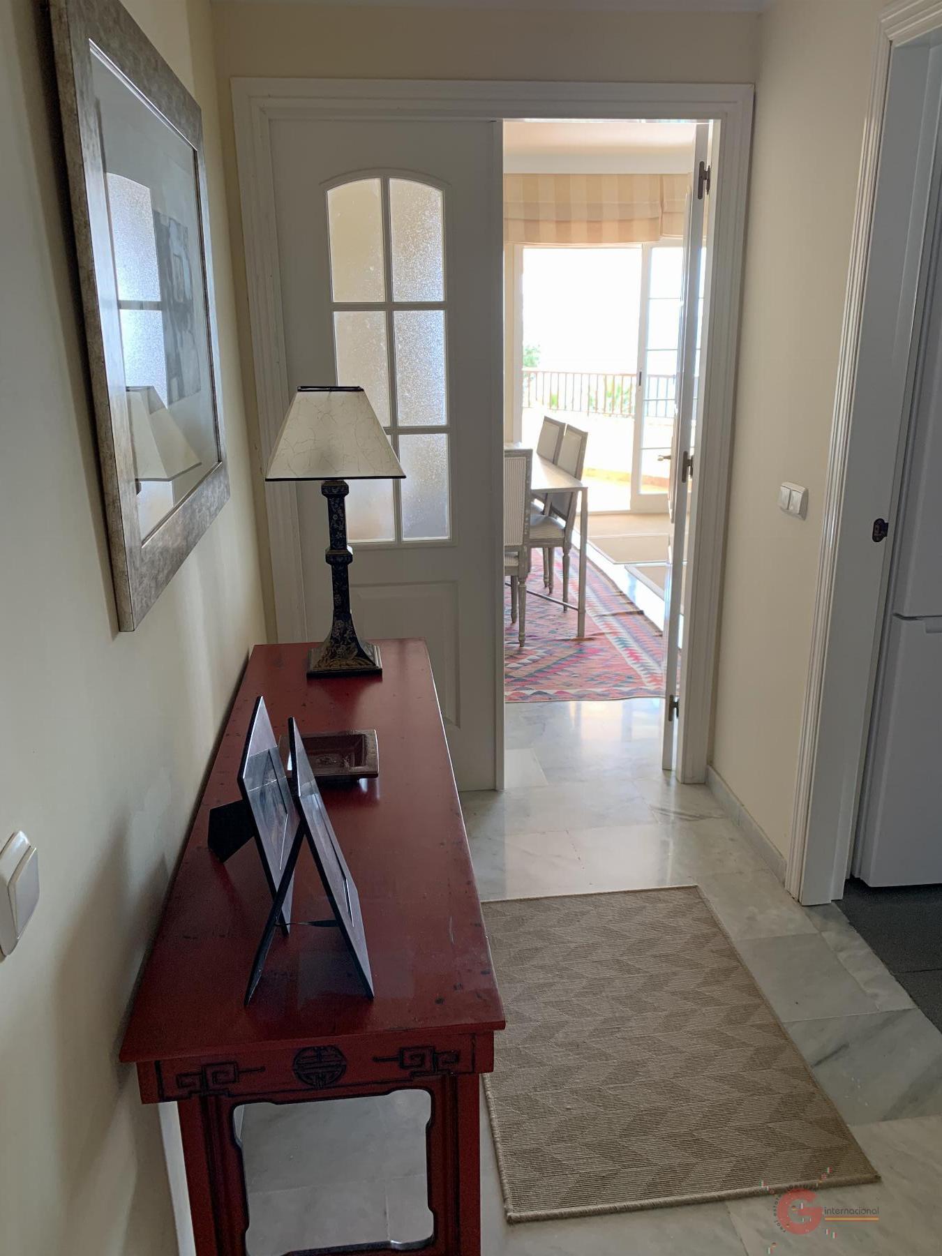 For sale of flat in La Herradura