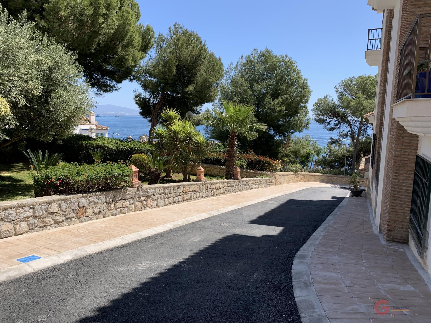 For sale of flat in La Herradura