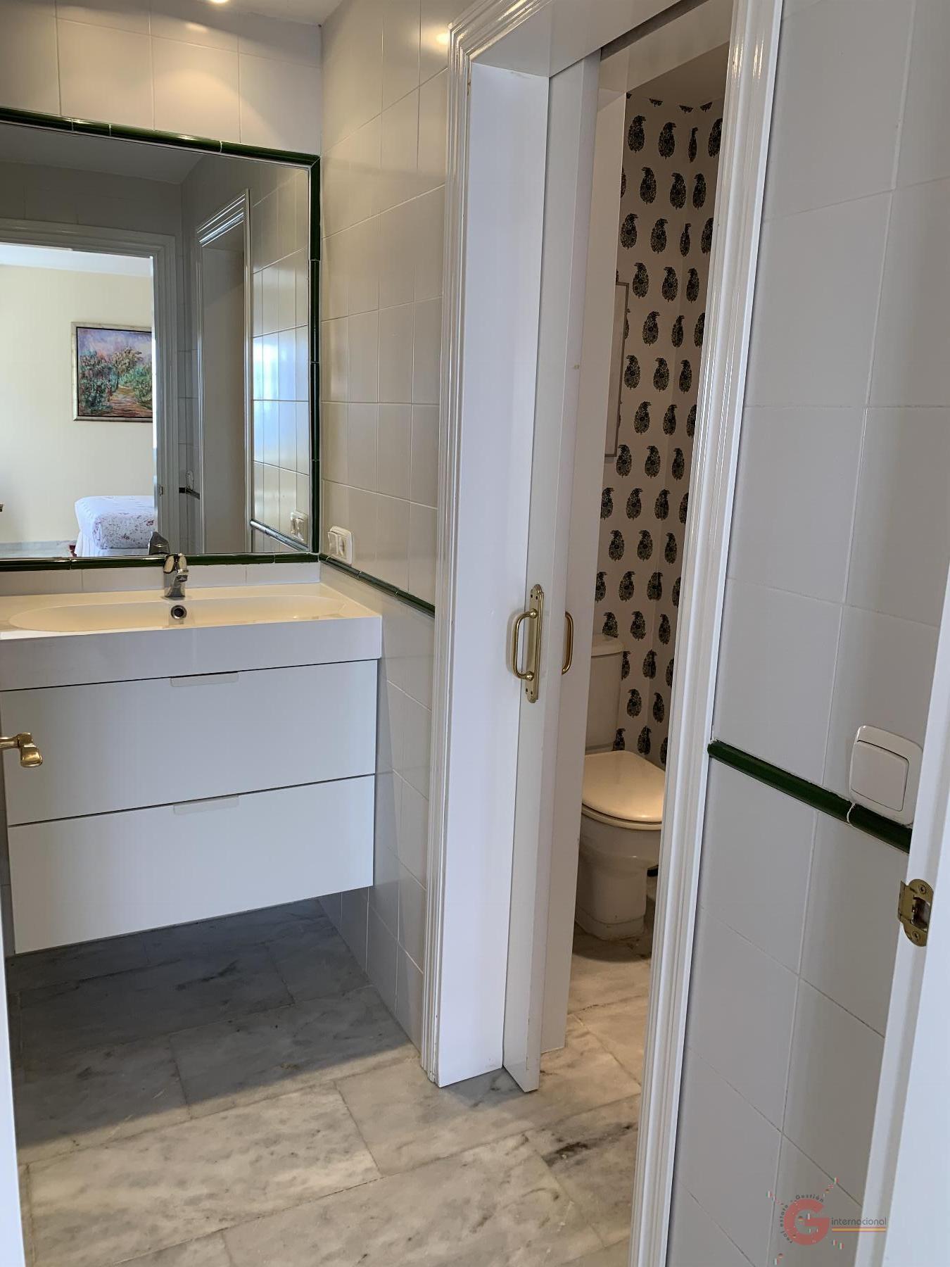 For sale of flat in La Herradura
