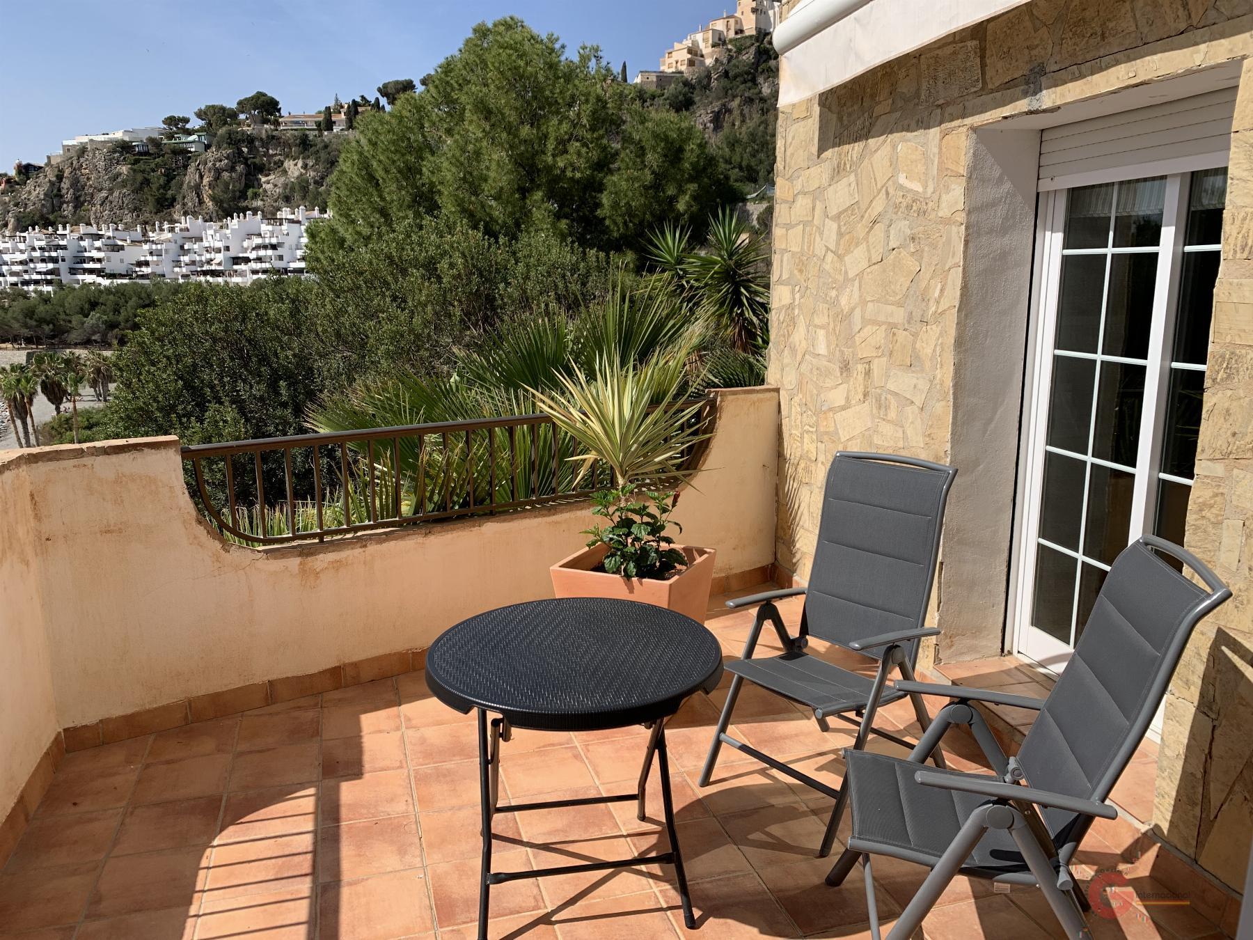 For sale of flat in La Herradura