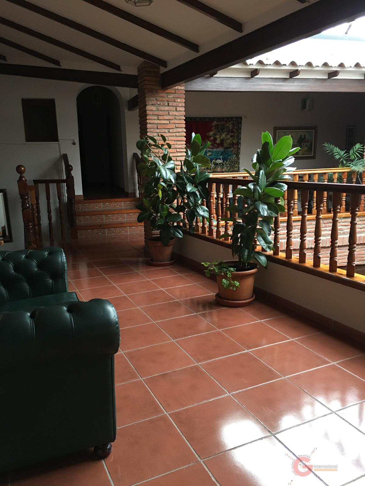 For sale of house in Guadix
