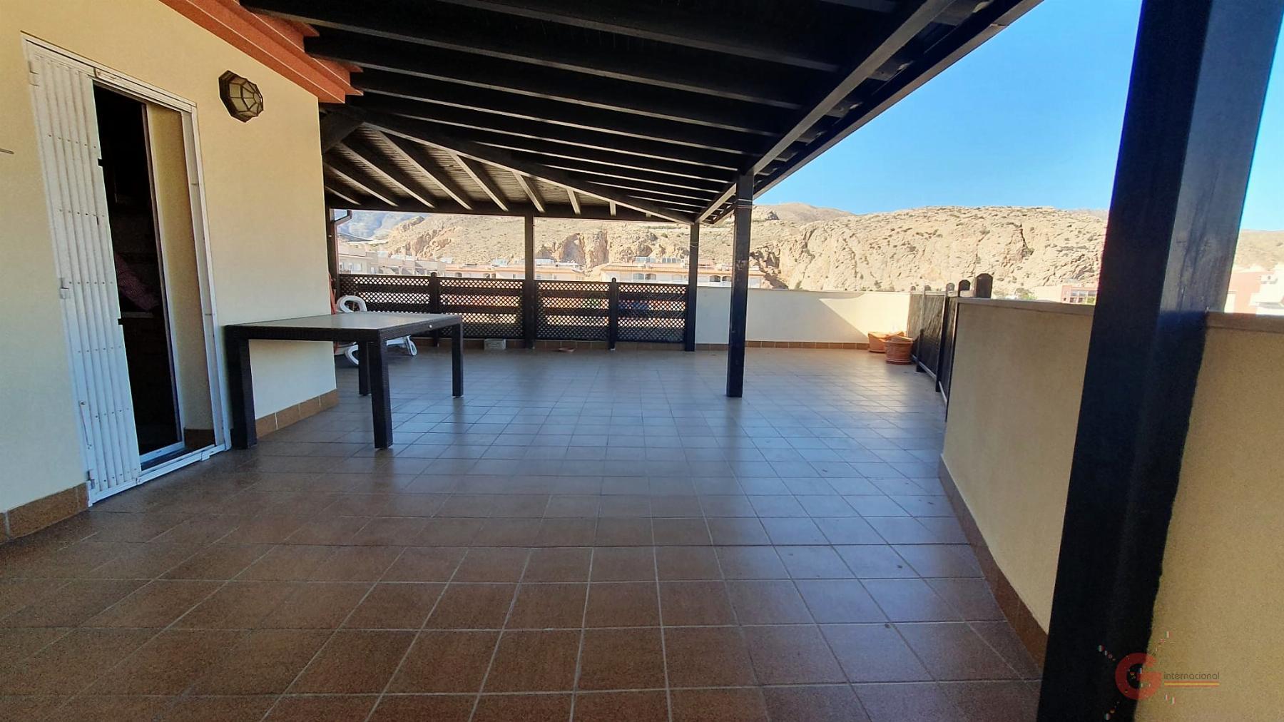 For sale of penthouse in Calahonda