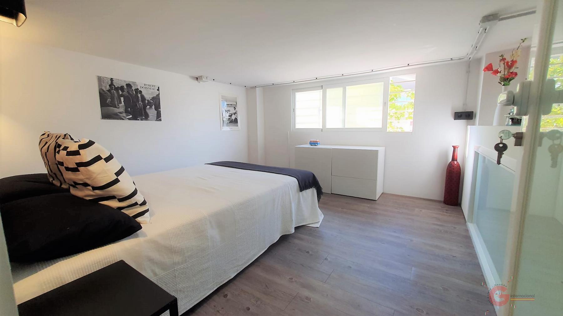 For sale of commercial in Motril