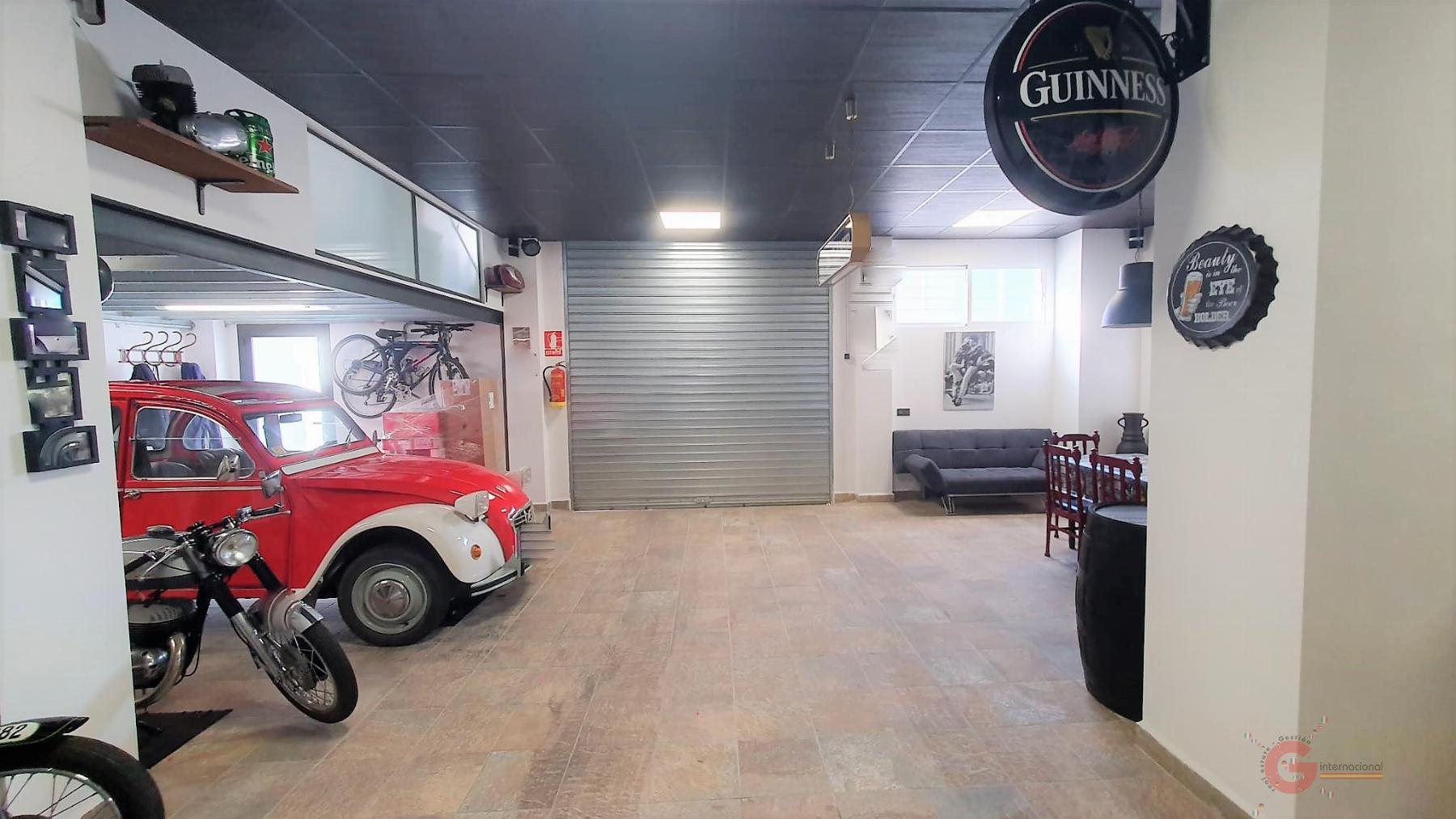 For sale of commercial in Motril