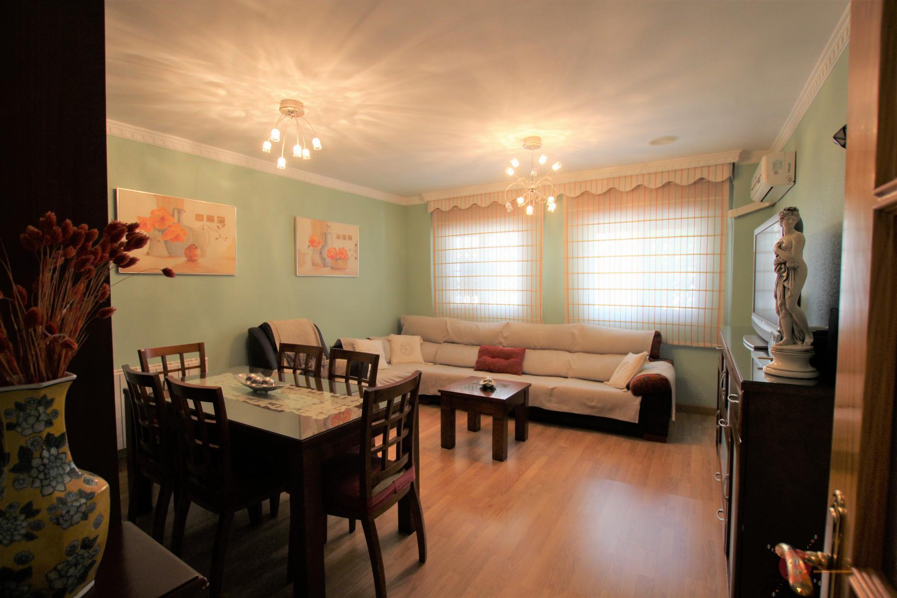 For sale of flat in Salobreña