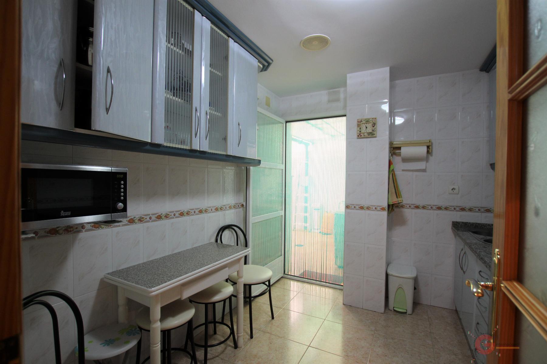 For sale of flat in Salobreña
