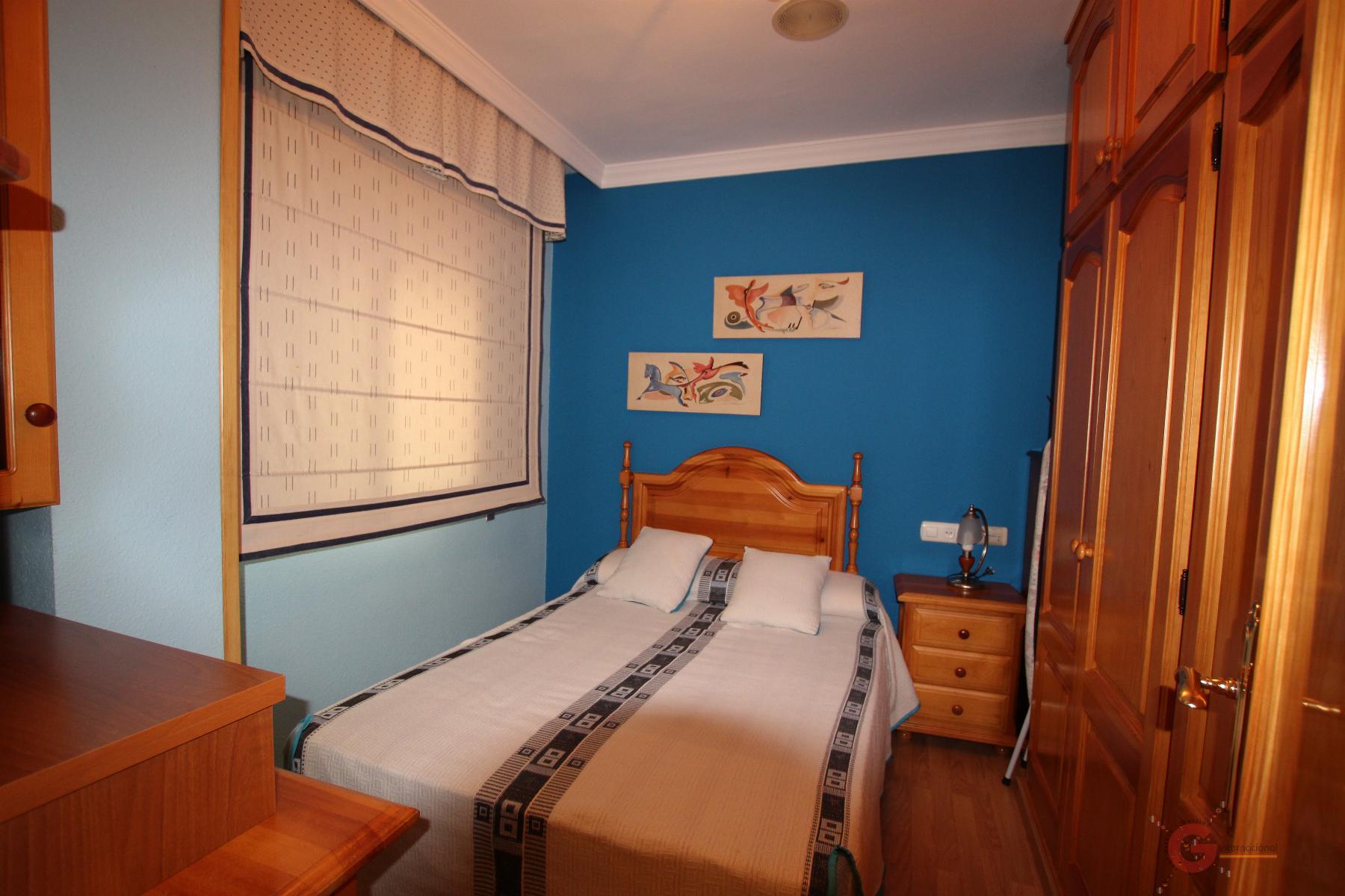 For sale of flat in Salobreña