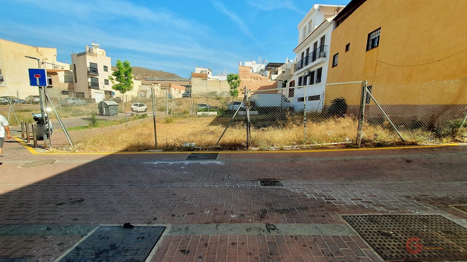 For sale of land in Motril