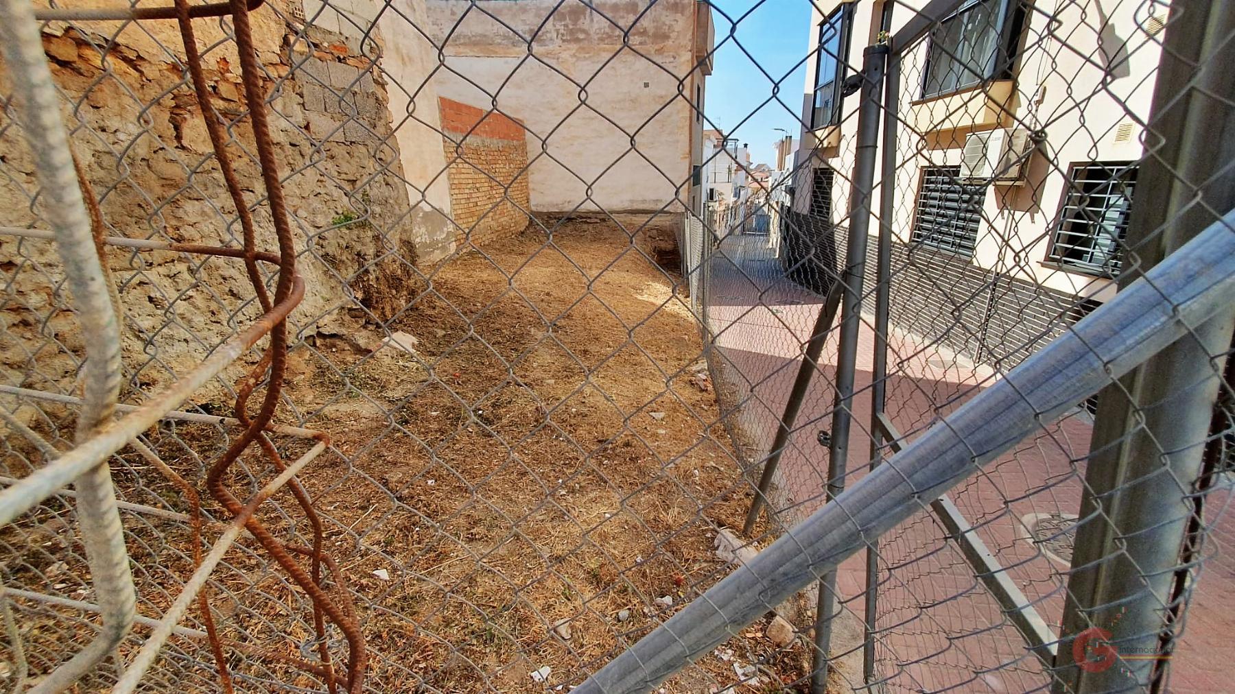 For sale of land in Motril