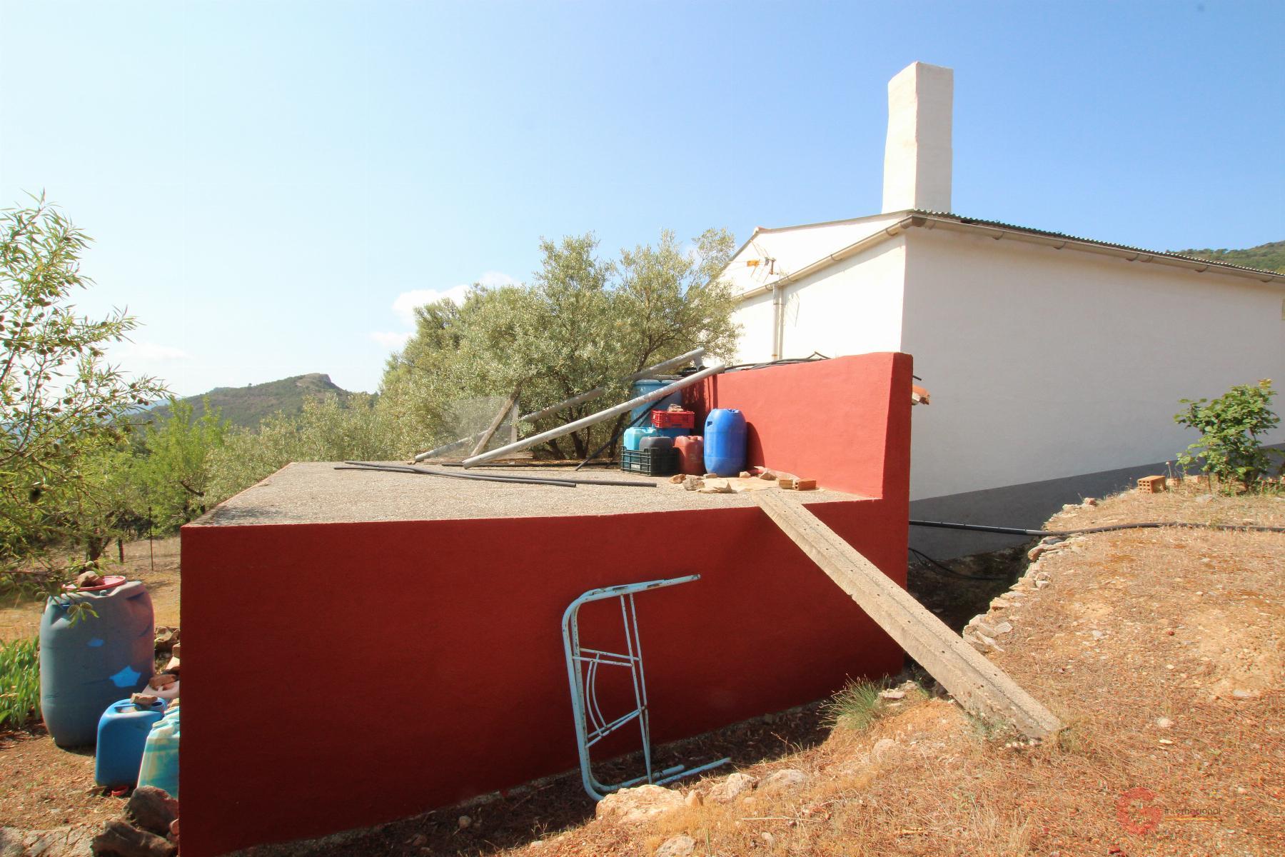 Venta de finca rústica en Guájar Alto