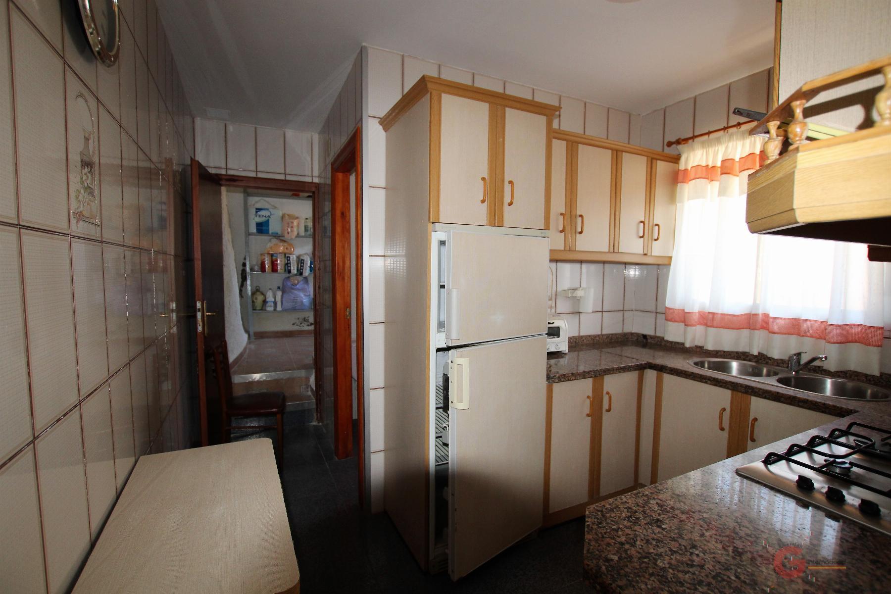 For sale of house in Molvízar