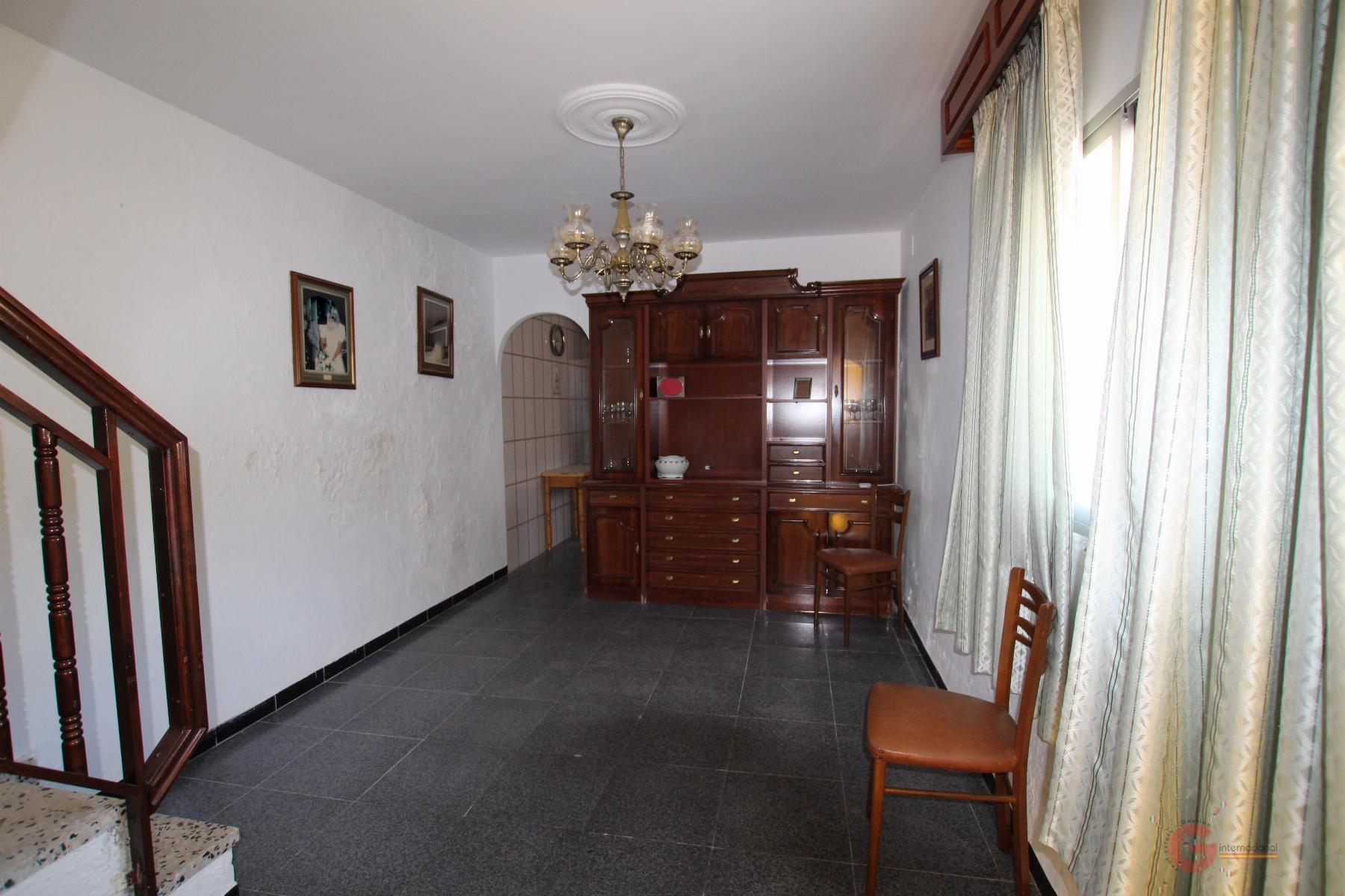 For sale of house in Molvízar