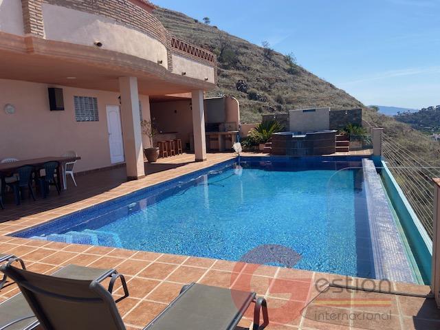 Venta de chalet en Almuñécar Venta de chalet en Almuñécar