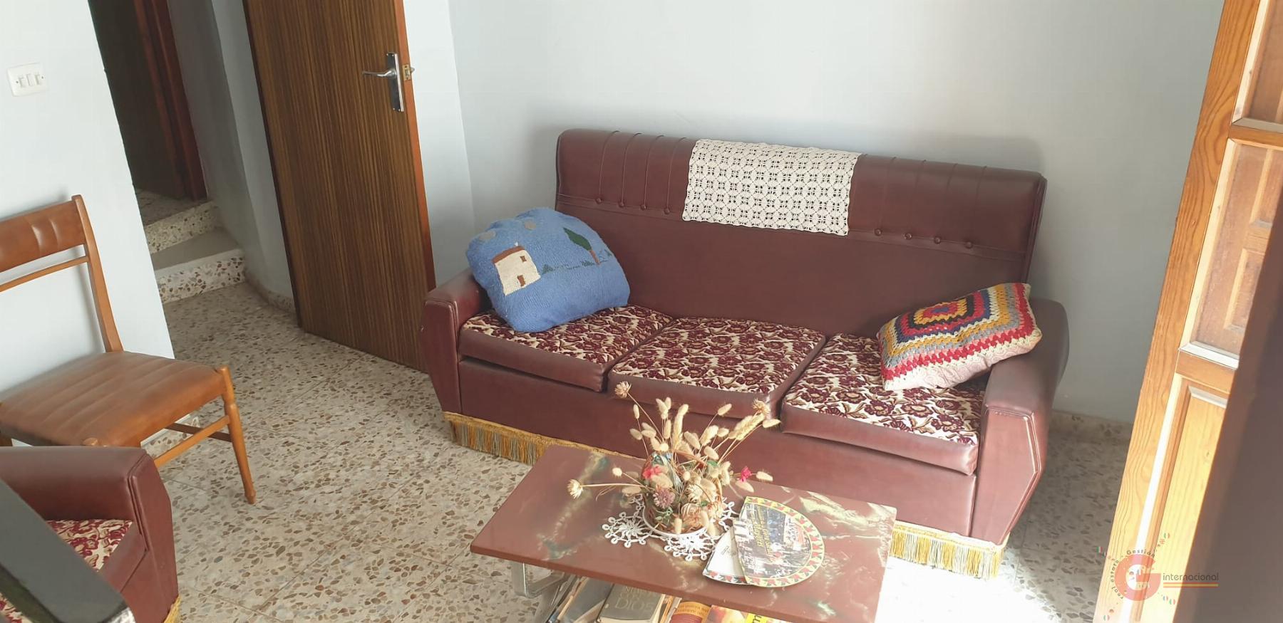 For sale of house in Molvízar