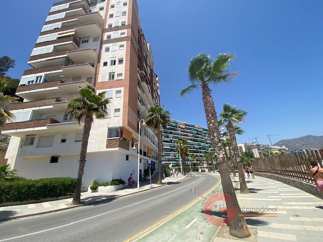 For sale of flat in Almuñécar