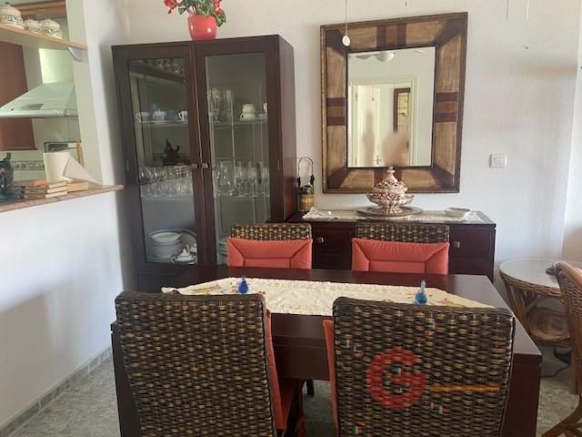 For sale of flat in Almuñécar