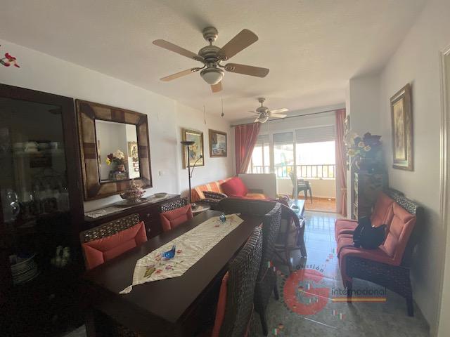 For sale of flat in Almuñécar