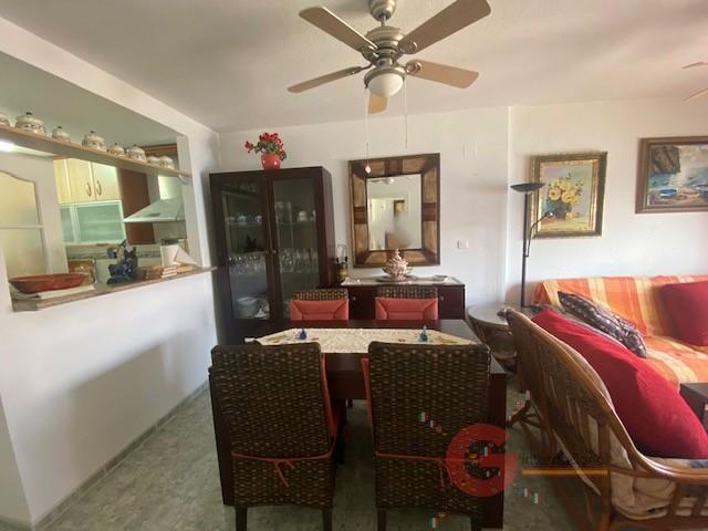 For sale of flat in Almuñécar