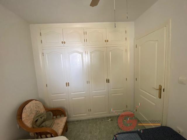 For sale of flat in Almuñécar
