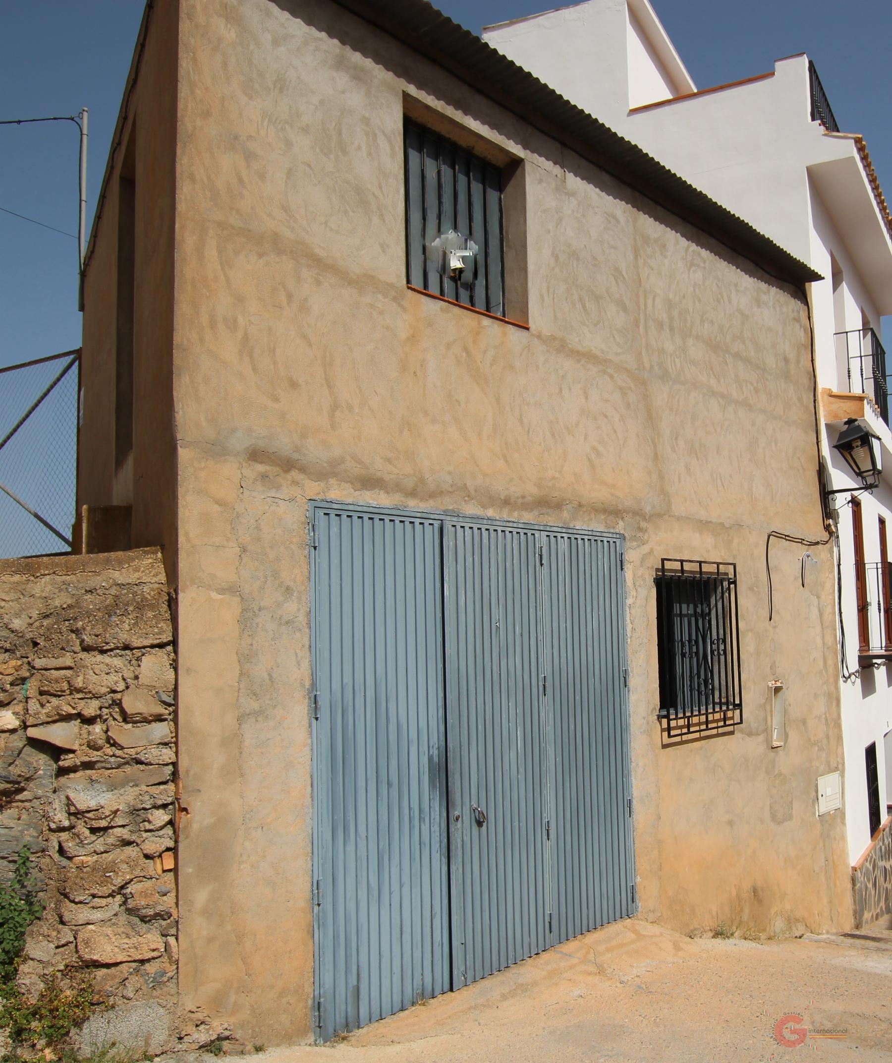 For sale of house in Itrabo