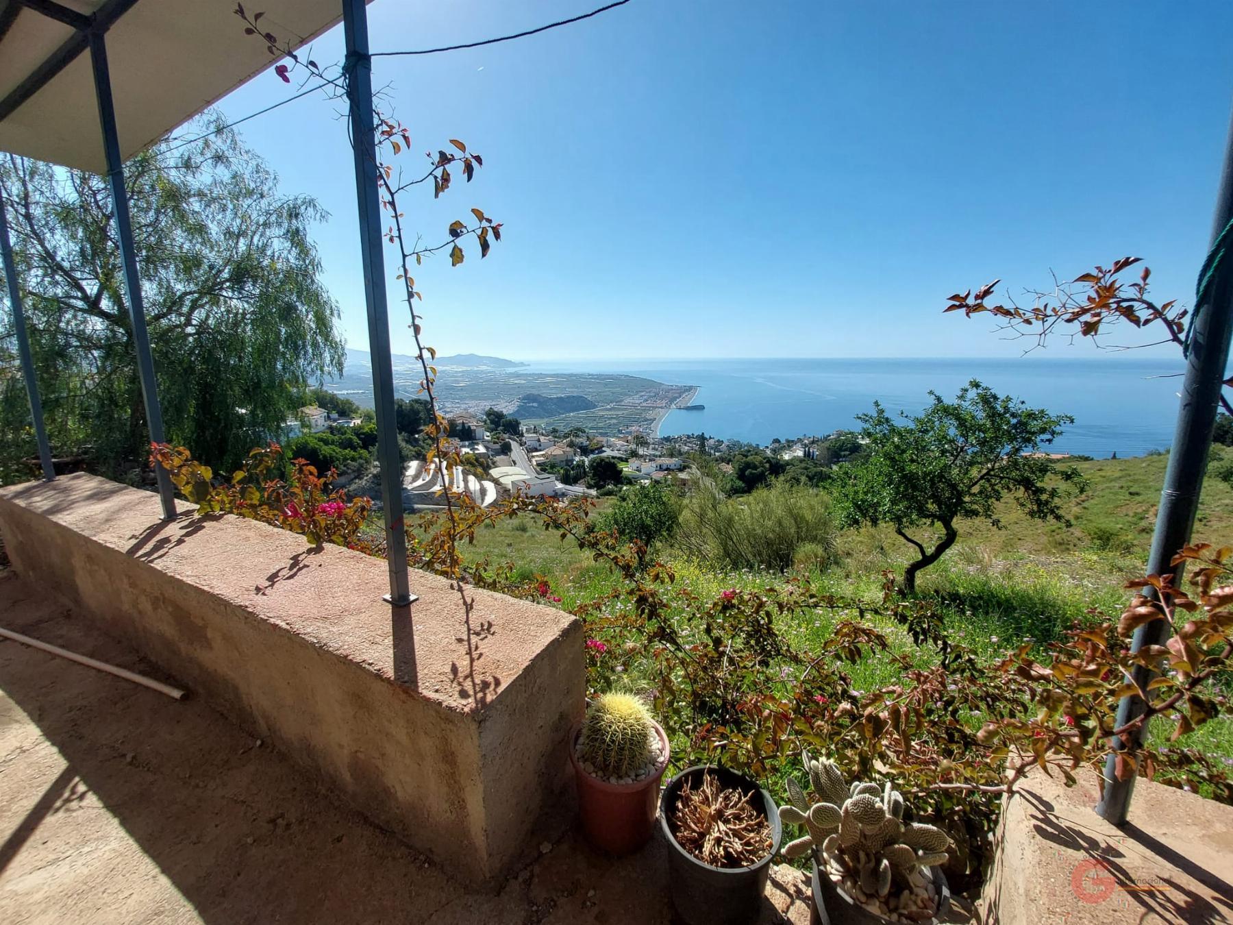 Venta de finca rústica en Salobreña