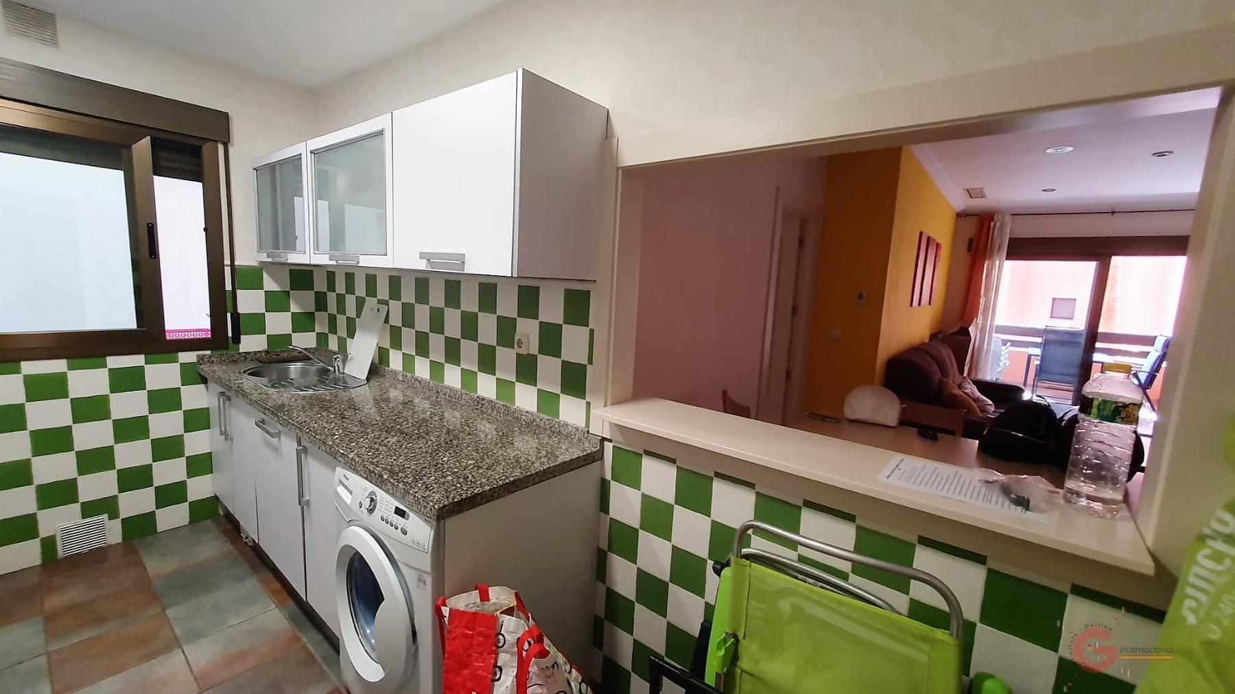 For sale of flat in Motril