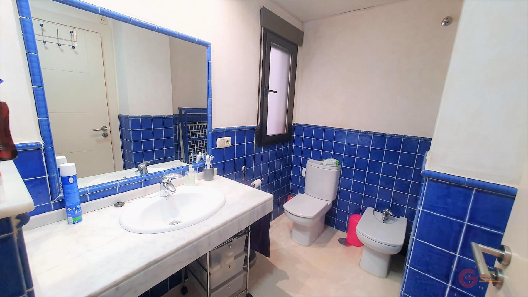 For sale of flat in Motril
