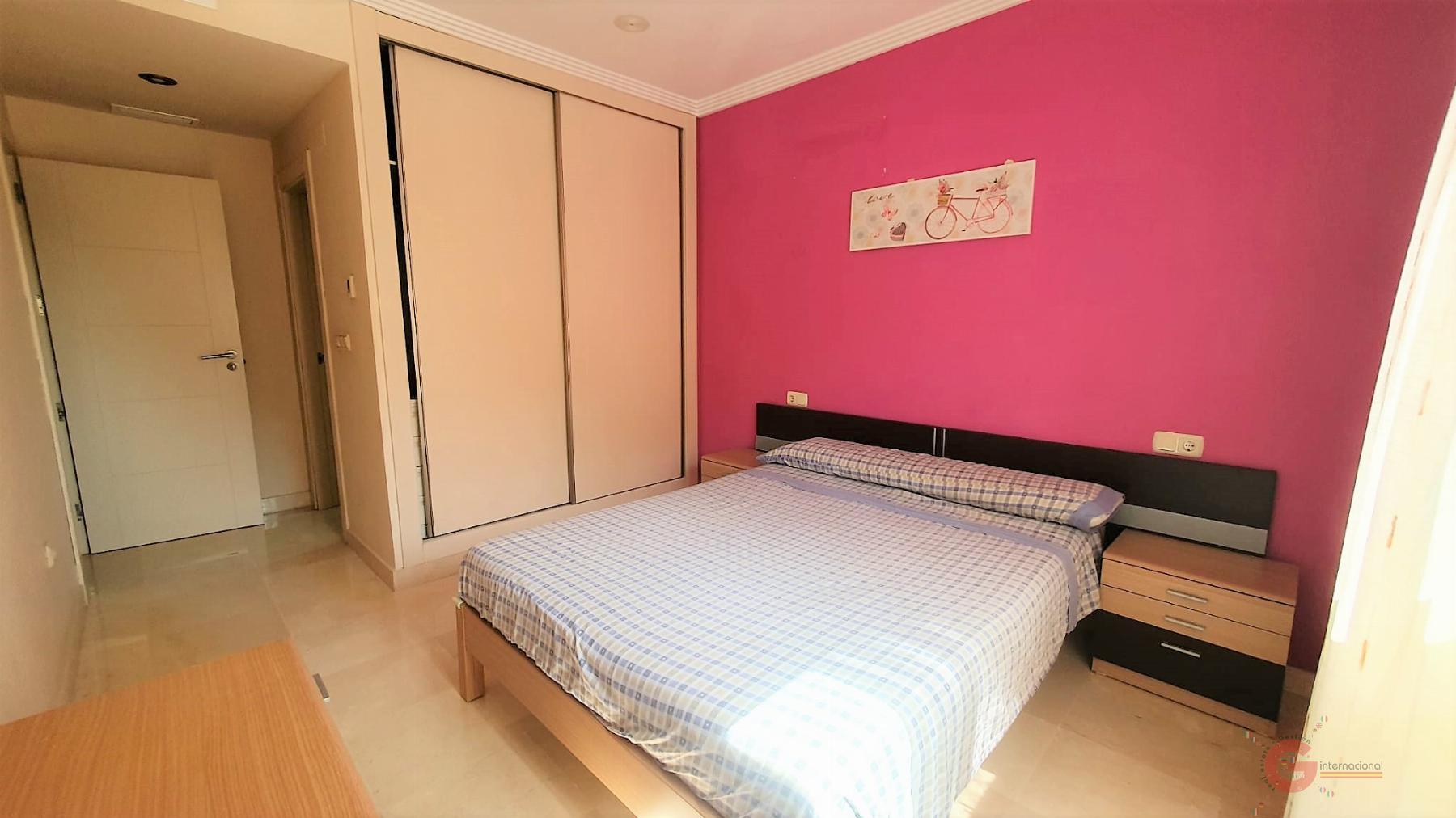 For sale of flat in Motril