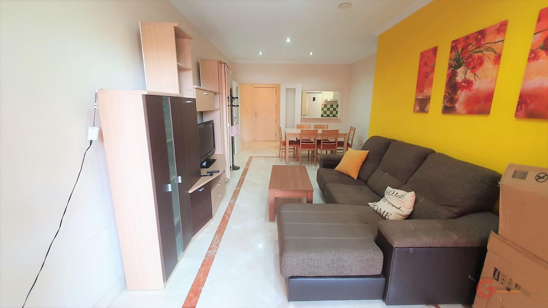 For sale of flat in Motril