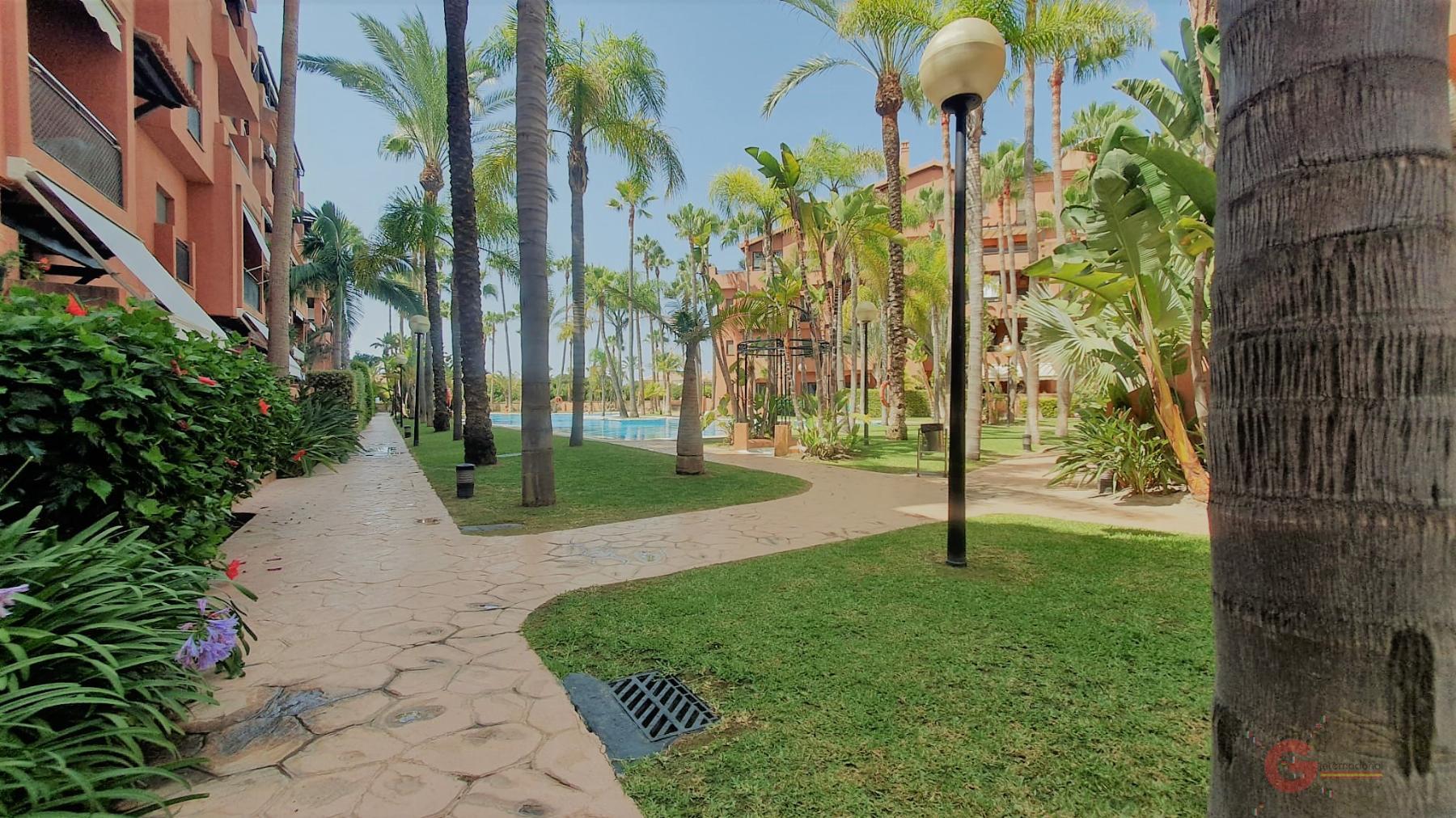 For sale of flat in Motril