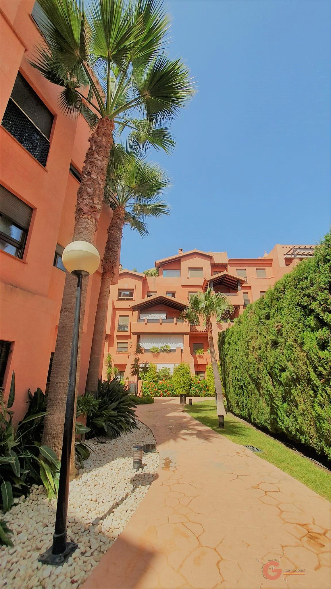 For sale of flat in Motril