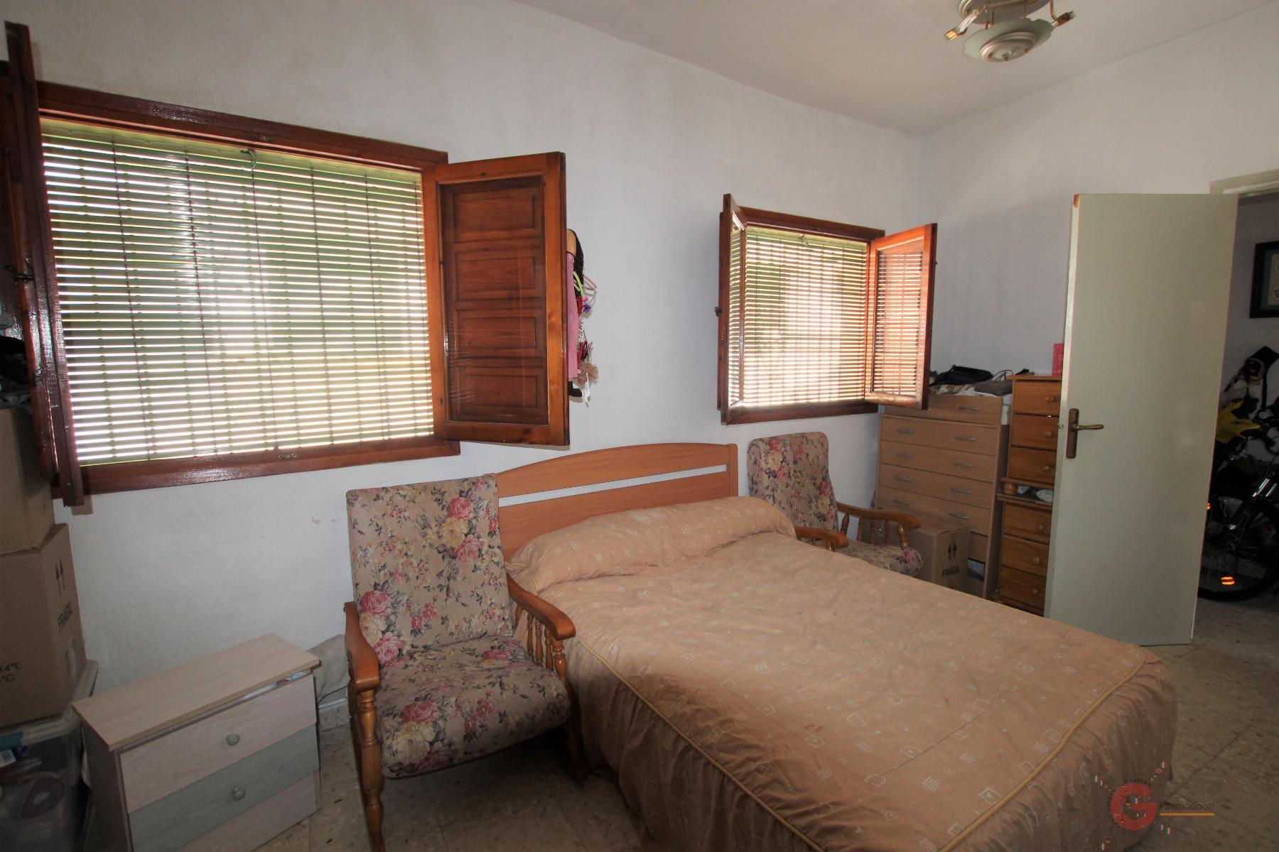 For sale of house in Salobreña